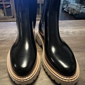 Dolce Vita Stormy H2O Waterproof Chelsea Boot- Like New